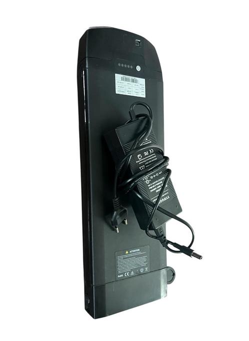 Brinckers fietsaccu 504 WH 14 ah met oplader, Computers en Software, Accu's en Batterijen, Zo goed als nieuw, Ophalen of Verzenden