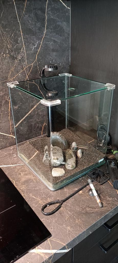Dennerle Nano Cube 30 (30liter), Dieren en Toebehoren, Vissen | Aquaria en Toebehoren, Zo goed als nieuw, Leeg aquarium, Ophalen