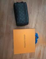 Louis Vuitton dopp kit, Overige merken, Zwart, Ophalen of Verzenden, Zo goed als nieuw