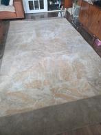 Erg mooie op maat gemaakte vloerkleed met antislip laag 2mx3, Huis en Inrichting, Stoffering | Tapijten en Kleden, Ophalen, Beige