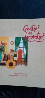 Knutsel map. Met  beschrijving., Boeken, Ophalen of Verzenden, Zo goed als nieuw