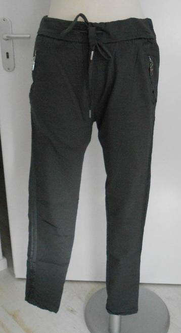 Broek donkergrijs mt 38 t/m 42 beschikbaar voor biedingen