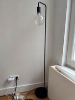 Staande lamp vloerlamp met bol inclusief peertje, Ophalen, Zo goed als nieuw, Metaal, 100 tot 150 cm