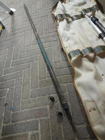 hengel insteek ongeveer 3m 3 delig  beschikbaar voor biedingen