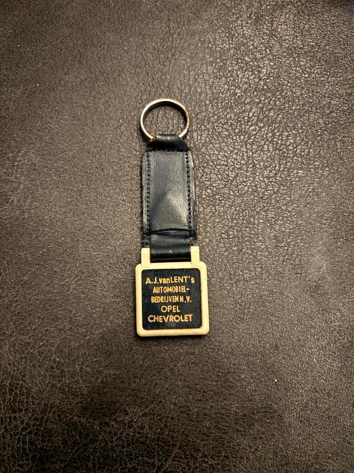 Vintage A.J. van Lent's Sleutelhanger, Auto diversen, Auto-accessoires, Gebruikt, Ophalen of Verzenden