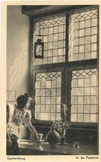 Spakenburg  in de Pastorie., Verzamelen, Ophalen of Verzenden, 1940 tot 1960, Ongelopen, Utrecht