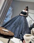 Elegante zwarte verloving/ trouwjurk, maat 38, Ophalen of Verzenden, Gedragen, Zwart, Trouwjurk