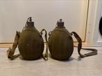 Italiaanse WW2 Veldfles 2x, Verzamelen, Militaria | Tweede Wereldoorlog, Ophalen of Verzenden, Landmacht, Overige gebieden, Overige typen