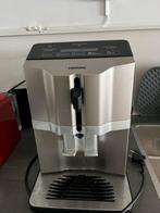 Siemens EQ300 Espresso Machine, Witgoed en Apparatuur, Koffiezetapparaten, Ophalen, Afneembaar waterreservoir, Gebruikt, Espresso apparaat