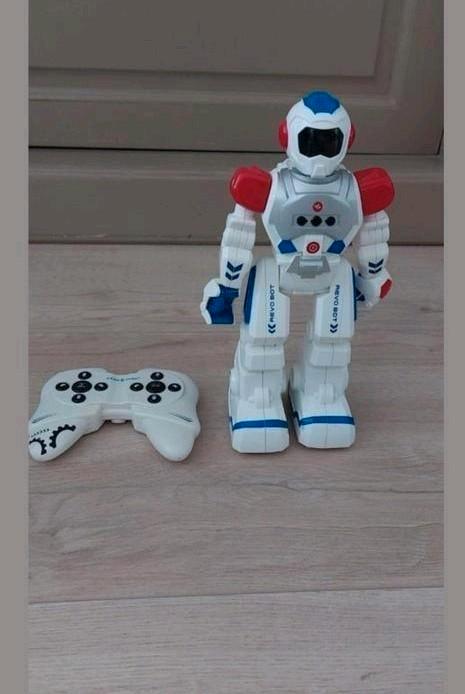 Gear to play revo bot radiografisch bestuurbare robot, Kinderen en Baby's, Speelgoed | Actiefiguren, Zo goed als nieuw, Ophalen of Verzenden