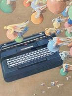 Vintage Olivetti typemachine poster, Ophalen of Verzenden, A1 t/m A3, Reclame, Rechthoekig Staand