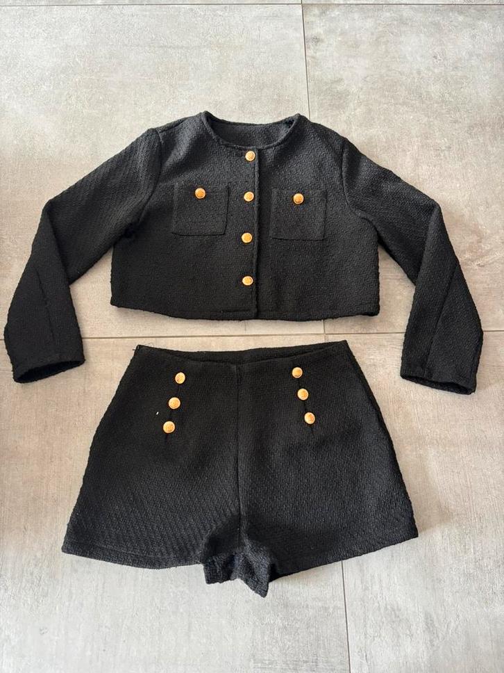 Setje / pakje kerst feestdagen oud en nieuw €9, Kleding | Dames, Jasjes, Kostuums en Pakken, Nieuw, Kostuum of Pak, Maat 38/40 (M)