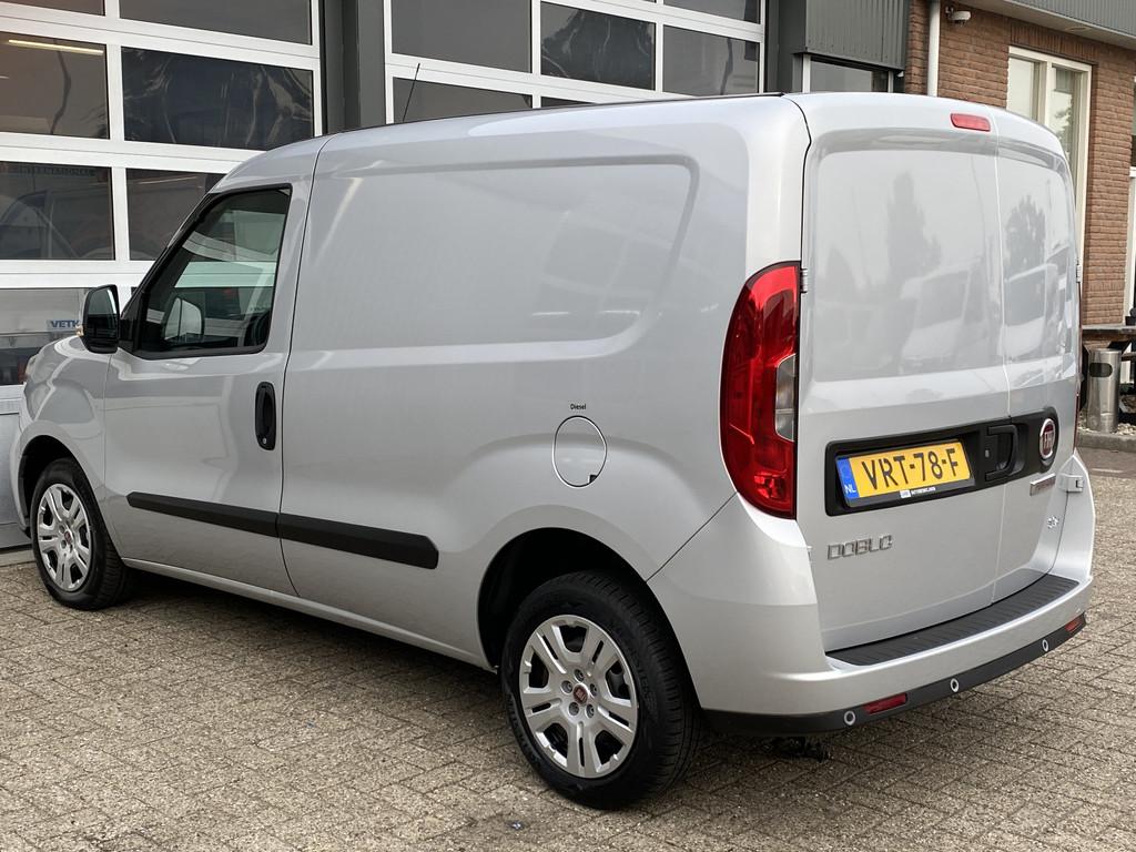 Fiat Dobló Cargo 1.3 MJ L1H1 SX 90pk Btw en Bpm vrij Airco, Voorwielaandrijving, Euro 5, Stof, Gebruikt