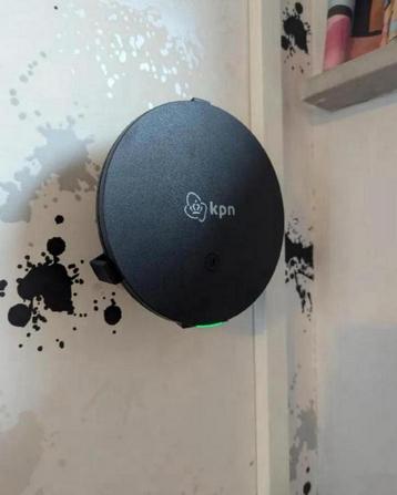 KPN Superwifi 2.0 wall mount / muurbeugel / houder beschikbaar voor biedingen