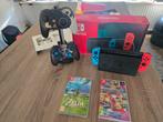 Te koop nintendo switch met 2 zelda pro controllers, Gebruikt, Overige controllers, Ophalen of Verzenden, Draadloos
