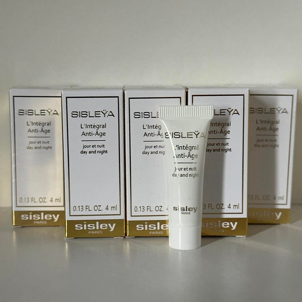 Sisley Sisleya L’Integral Anti-Age Day and Night 4 ml, Ophalen of Verzenden, Nieuw, Gehele gezicht, Verzorging