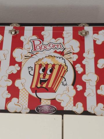 Nostalgia Electrics Popcorn Machine beschikbaar voor biedingen