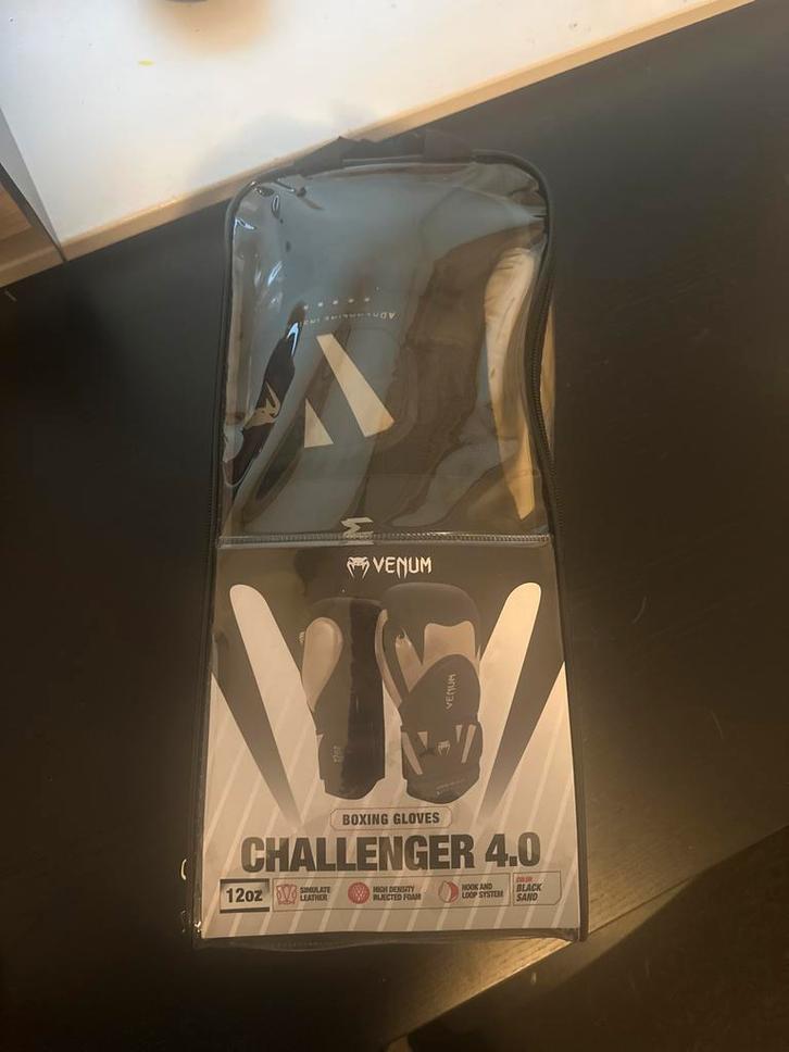 Venum Challenger 4.0 Bokshandschoenen 12oz - Nieuw!, Sport en Fitness, Boksen, Nieuw, Bokshandschoenen, Ophalen