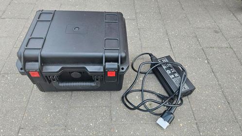 lifepo4 230Ah accu/case, Watersport en Boten, Hengelsport | Karpervissen, Zo goed als nieuw, Overige typen, Ophalen
