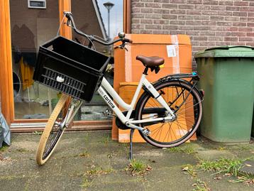 Cortina Crush Damesfiets met Krat beschikbaar voor biedingen