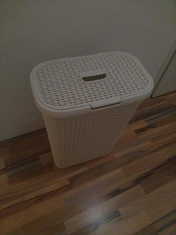 Curver Wasmand - wit, Huis en Inrichting, Badkamer | Badtextiel en Accessoires, Gebruikt, Overige typen, Wit, Ophalen of Verzenden