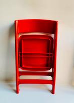 Flair Plaisir rode kunststof klapstoel , jaren 80, Huis en Inrichting, Stoelen, Gebruikt, Pop Art, Ophalen of Verzenden, Onbekend