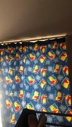 Winnie de pooh gordijn gebruikt mooi leuk goedkoop, Huis en Inrichting, Stoffering | Gordijnen en Lamellen, Gebruikt, Blauw, 150 tot 200 cm