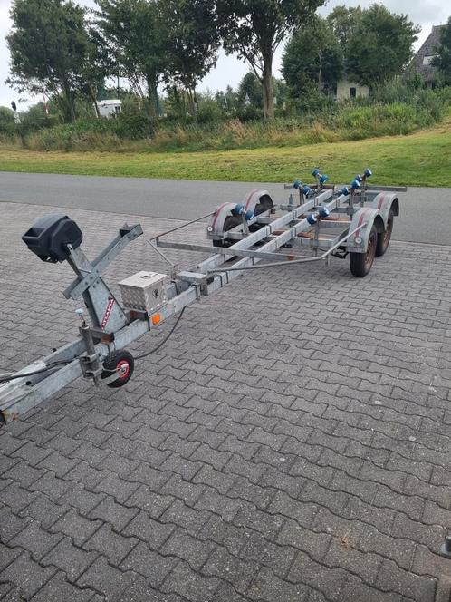 Atalanta boottrailer 2000 kg tot 6.5 meter, Watersport en Boten, Boottrailers, Zo goed als nieuw, Sloepentrailer, 1500 tot 3000 kg
