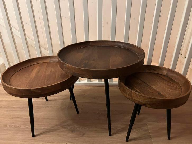 Mangohouten tafelset, Huis en Inrichting, Tafels | Bijzettafels, Zo goed als nieuw, Rond, 45 tot 60 cm, Minder dan 55 cm, Hout