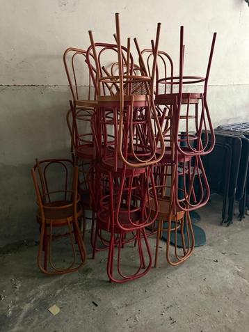 ISIMAR Stoelen (geschikt voor binnen en buiten) beschikbaar voor biedingen