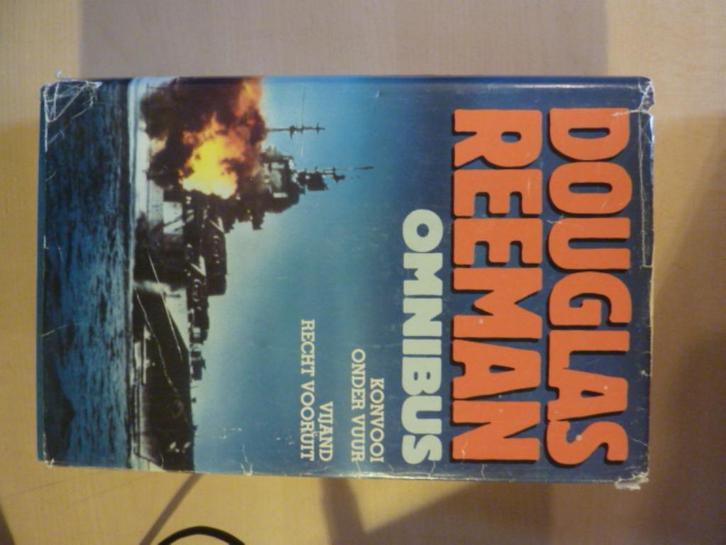 Douglas Reeman - Omnibus, Boeken, Romans, Zo goed als nieuw, Verzenden