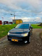 Mitsubishi Outlander 2.0 Dohc Mivec Phev 203pk 4WD CVT 5P, 1998 cc, Outlander, 4 cilinders, Zwart