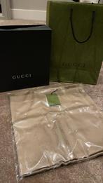 Unisex Gucci sjaal 135x135 nieuw, Kleding | Dames, Maat 46/48 (XL) of groter, Nieuw, Ophalen of Verzenden, Gucci