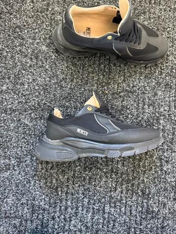 Mercer sneakers  beschikbaar voor biedingen