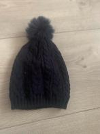 Baby Muts met Pompon 93:104, Kinderen en Baby's, Babykleding | Mutsen, Sjaals en Wanten, Ophalen of Verzenden, Zo goed als nieuw