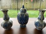 Delfts blauw handpainted 200 en 246, Antiek en Kunst, Verzenden