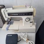 LEWENSTEIN Amazone 530 Naaimachine model: 5108. met alle beh, Hobby en Vrije tijd, Naaimachines en Toebehoren, Ophalen of Verzenden