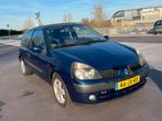Renault Clio 1.6 16V - 3 deurs - airco - cruise - trekhaak, Auto's, Voorwielaandrijving, 970 kg, 40 €/maand, 4 cilinders