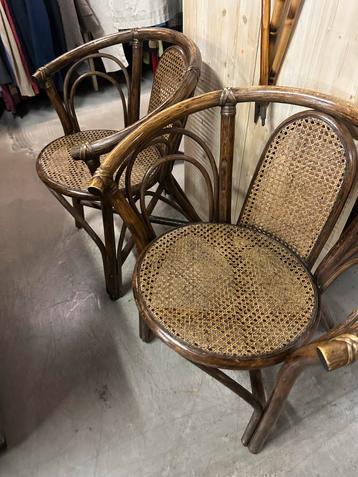 Vintage Rotan Stoelen Set beschikbaar voor biedingen