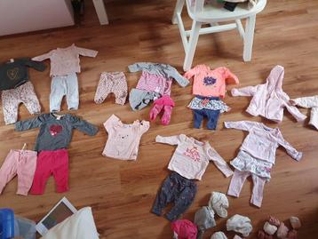 Kleding meisje maat 50 en 56 beschikbaar voor biedingen