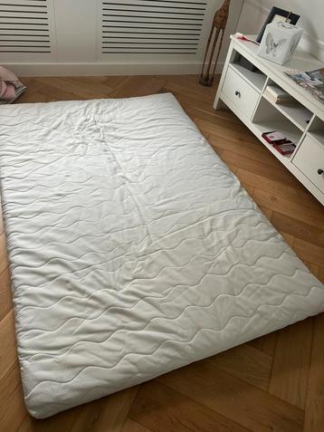 Topper 140x200x6cm beschikbaar voor biedingen
