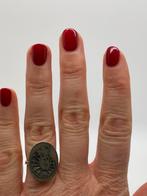 Z859 Prachtige zilveren ammoniet fossiel ring maat 17, Ophalen of Verzenden, X, Dame, Zilver