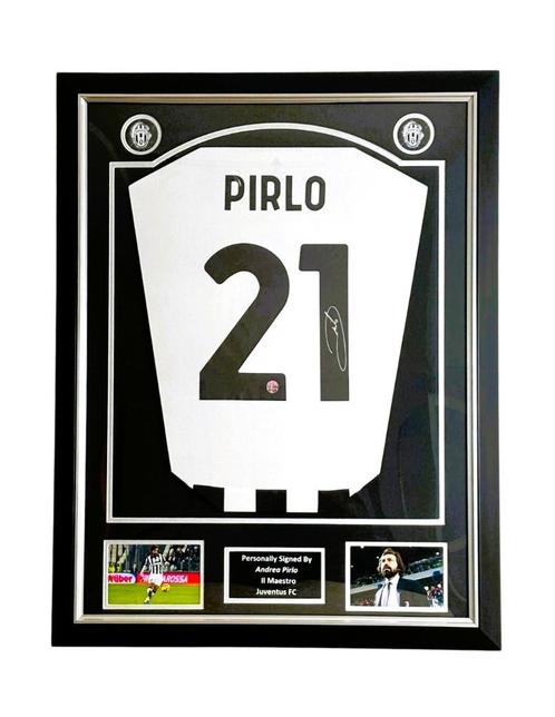 Andrea Pirlo Juventus 21/22 Gesigneerd Ingelijst Shirt, Verzamelen, Sportartikelen en Voetbal, Nieuw, Shirt, Buitenlandse clubs