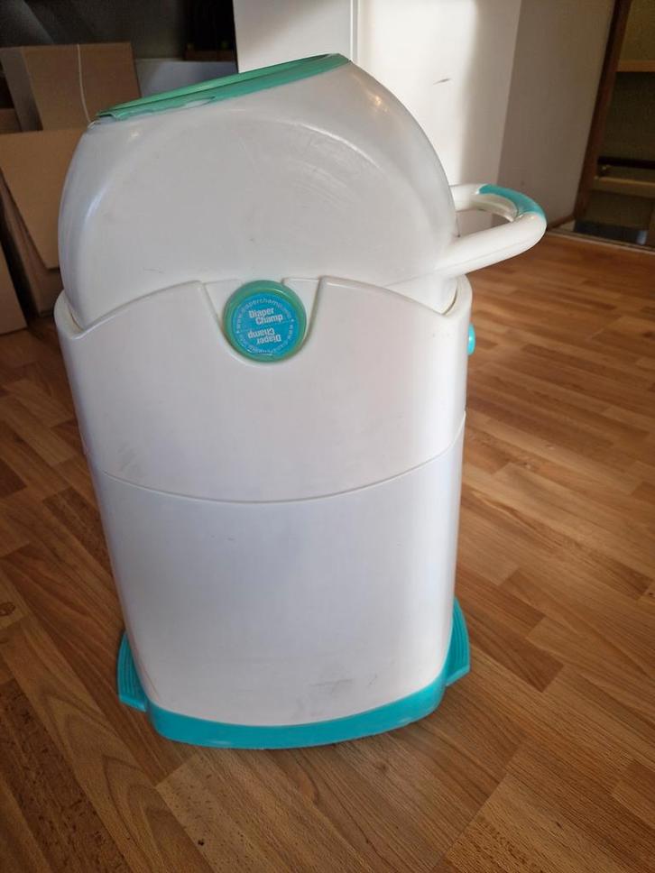 Luieremmer - Hygiënisch en gemakkelijk!, Kinderen en Baby's, Badjes en Verzorging, Gebruikt, Luieremmer, Overige merken, Standaard