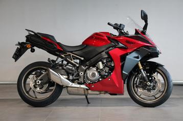 Suzuki GSX-S 1000 GT (bj 2025) beschikbaar voor biedingen