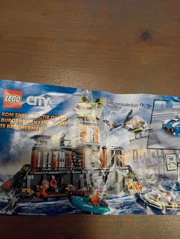 lego city politiegevangeniseiland  60419 beschikbaar voor biedingen