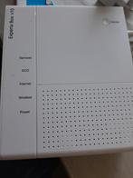 Experiabox  V10, Computers en Software, Routers en Modems, Ophalen of Verzenden, Zo goed als nieuw