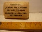 NOGAL GEDATEERD STUK ZEEP van: DE BEURS VAN SCHIEDAM, Ophalen of Verzenden, Gebruikt, Bad & Douche