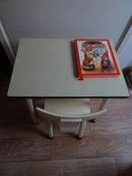 school tafeltje met stoeltje vintage, Ophalen of Verzenden, Gebruikt, Tafel(s) en Stoel(en)