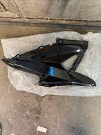 Zijkap Glans Zwart Yamaha Aerox met rooster, Motoren, Ophalen of Verzenden, Yamaha, Info@yamaha.nl, Nederland